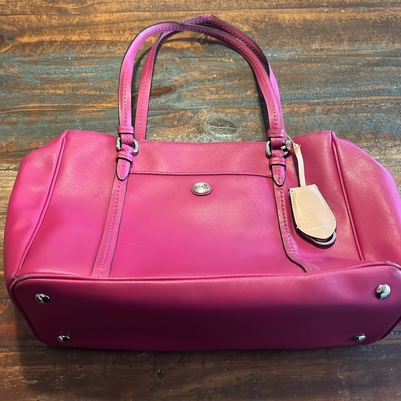 Coach Peyton Leather Jordan Double Zip Carryall - Picture 2 of 16